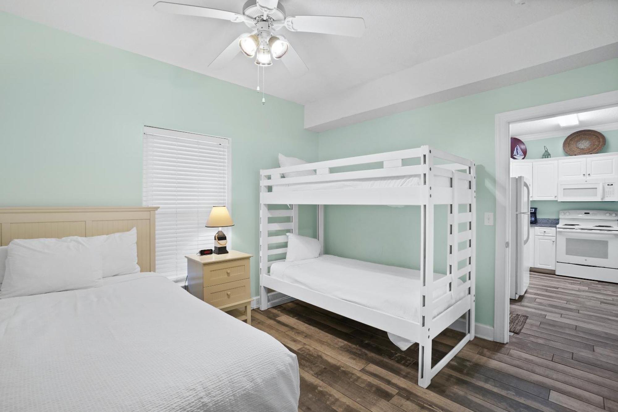 Emerald Isle By Panhandle Getaways بنما سيتي بيتش الغرفة الصورة